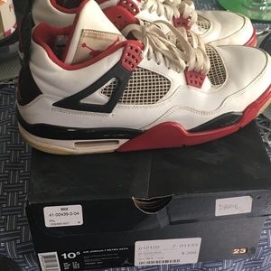 Air jordan 4 retro (fire red)